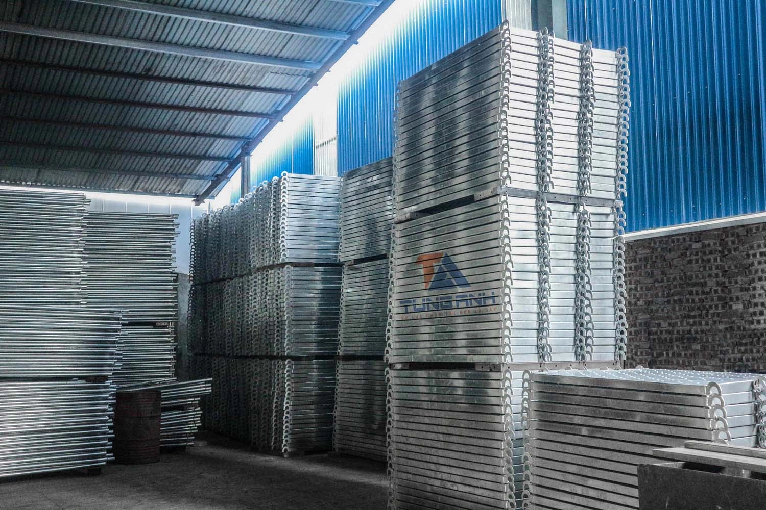 mâm giàn giáo sàn thao tác xây dựng 2 2